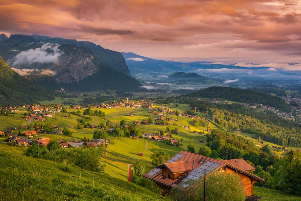 Auszeit-Hotel Z Aeschiried Aeschi Bei Spiez Exterior foto